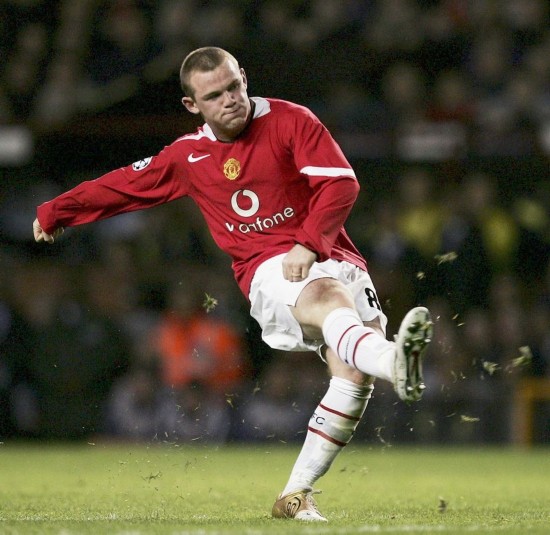 备受球迷和 备受球迷和